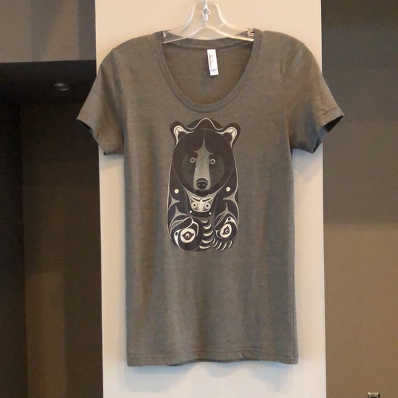 Indigenous Artist T-shirt - Picture 2 of 8